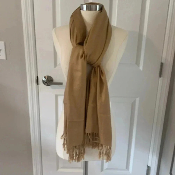 Camel pashmina wrap/scarf 30% silk - Picture 4 of 6